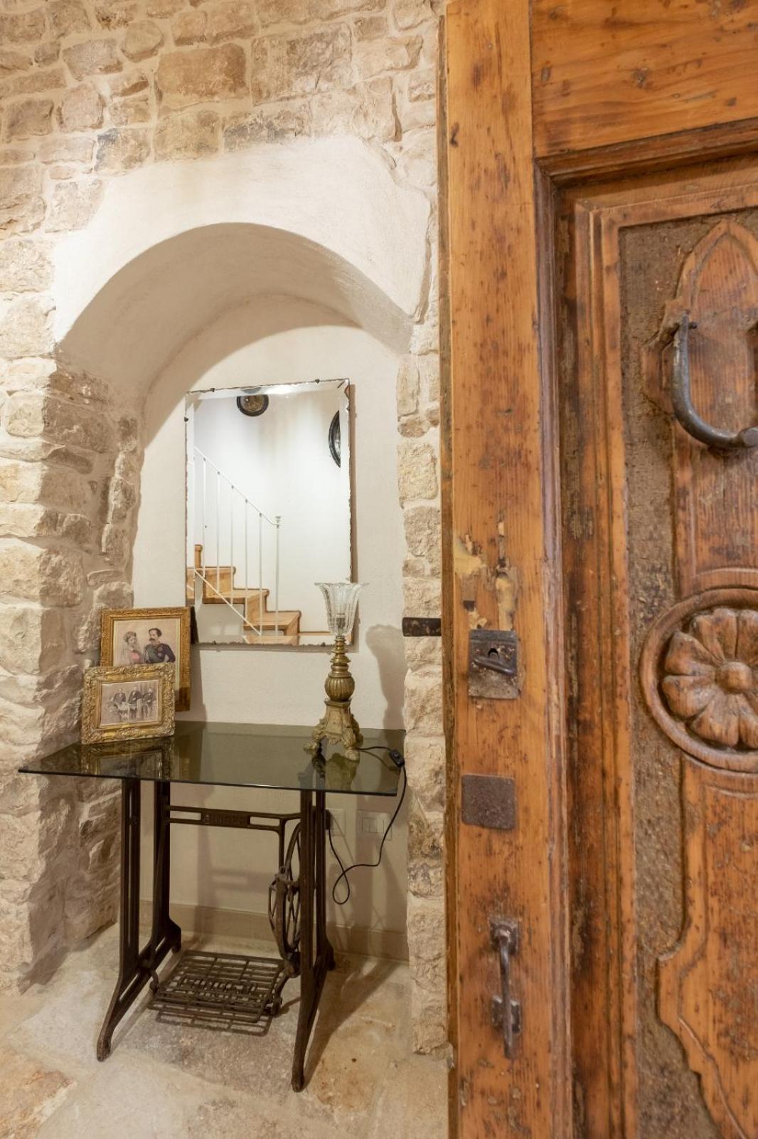 Hotel Palazzo Rizzi Dimora Dei Templari Bitetto Exterior foto