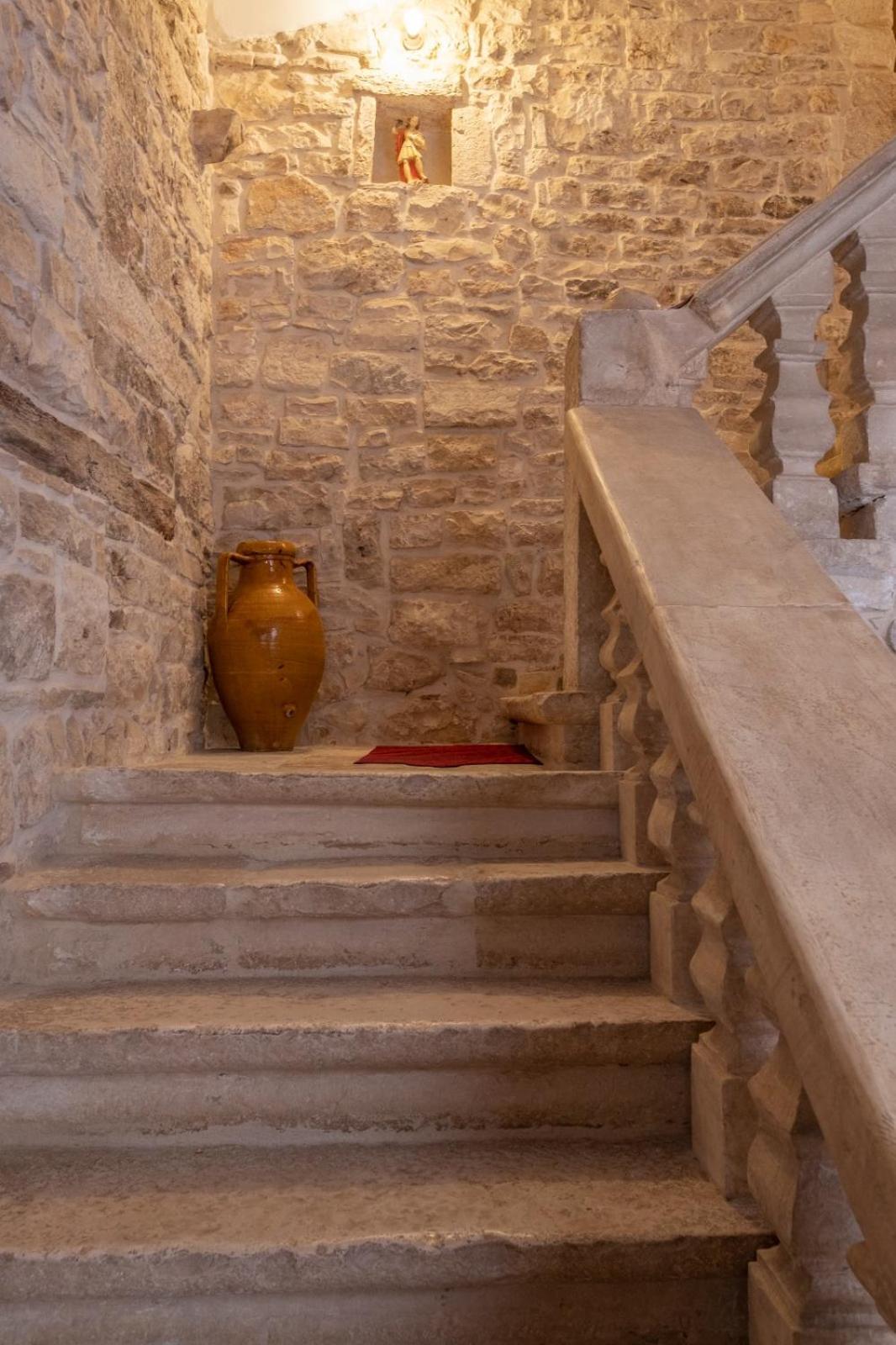 Hotel Palazzo Rizzi Dimora Dei Templari Bitetto Exterior foto